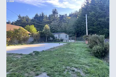 29515 Myrtle Ln, Gold Beach, OR 97444 - Photo 1
