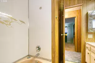 223 Concord St, Helix, OR 97835 - Photo 21