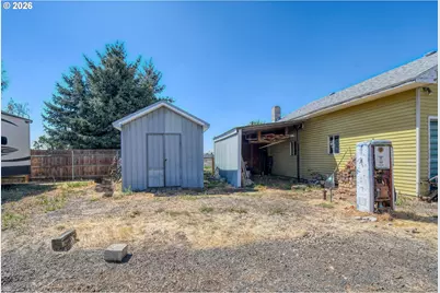 223 Concord St, Helix, OR 97835 - Photo 35