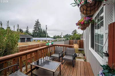 1080 State St, North Bend, OR 97459 - Photo 19