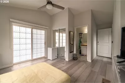 1080 State St, North Bend, OR 97459 - Photo 21