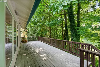 415 Burchard Dr, Scottsburg, OR 97473 - Photo 27