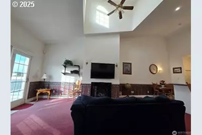 855 NW Ocean Shores Blvd #201, Ocean Shores, WA 98569 - Photo 9