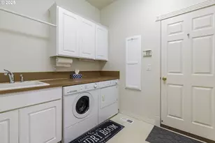 2573 SE Morlan Way, Gresham, OR 97080 - Photo 25