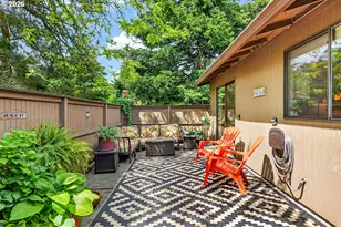 14729 NE Stanton Ct, Portland, OR 97230 - Photo 3