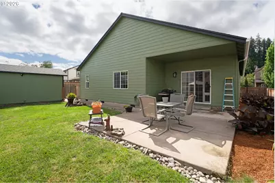 3392 Falcon Dr, Springfield, OR 97477 - Photo 33