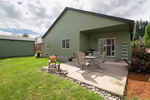 3392 Falcon Dr, Springfield, OR 97477 - Photo 33