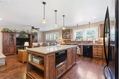5330 SW River Rd, Hillsboro, OR 97123 - Photo 7