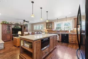 5330 SW River Rd, Hillsboro, OR 97123 - Photo 7
