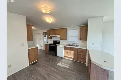 941 SE 9th, Pendleton, OR 97801 - Photo 15