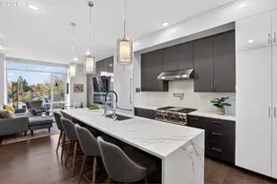 5248 NE Couch St, Portland, OR 97213 - Photo 3