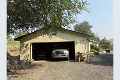250 Schoolhouse Dr, Dayville, OR 97825 - Photo 31