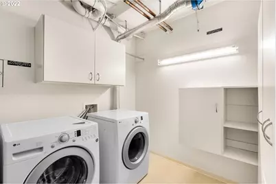 3601 S River Pkwy #407, Portland, OR 97239 - Photo 23