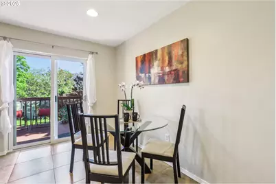 4412 SE 101st Ave, Portland, OR 97266 - Photo 9