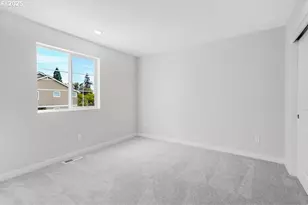 19035 SW Eureka Ln, Beaverton, OR 97007 - Photo 15