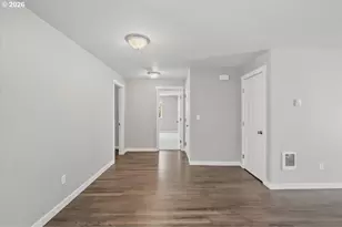 230 E Fir Dr, Gervais, OR 97026 - Photo 15