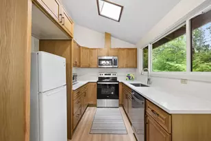 64890 E Mountain Meadow Ln, Rhododendron, OR 97049 - Photo 13