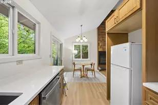 64890 E Mountain Meadow Ln, Rhododendron, OR 97049 - Photo 11
