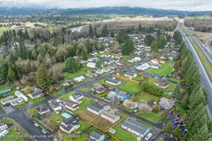 601 1/2 Helton St, Castle Rock, WA 98611 - Photo 43