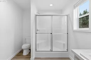 601 1/2 Helton St, Castle Rock, WA 98611 - Photo 27