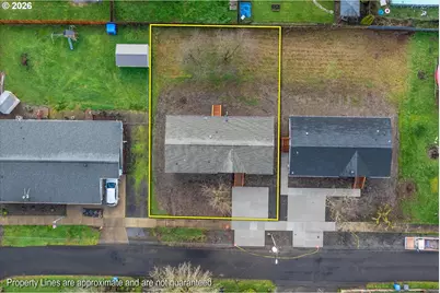 601 1/2 Helton St, Castle Rock, WA 98611 - Photo 33