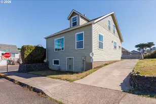 589 W Olive St, Newport, OR 97365 - Photo 31