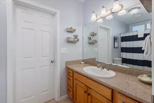 589 W Olive St, Newport, OR 97365 - Photo 19