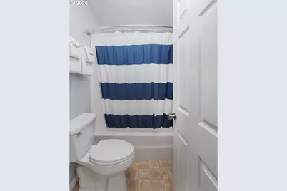 589 W Olive St, Newport, OR 97365 - Photo 25