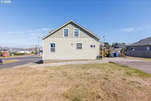 589 W Olive St, Newport, OR 97365 - Photo 33