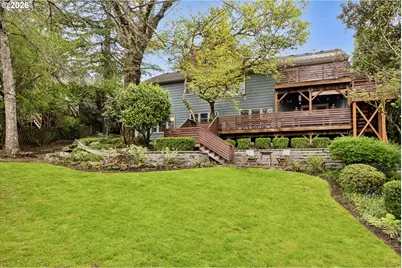 3185 SW 72nd Ave, Portland, OR 97225 - Photo 47