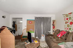 3964 Clinton Ave, Klamath Falls, OR 97603 - Photo 7