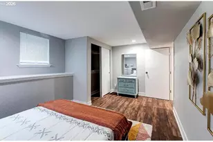 8243 NE Hassalo St, Portland, OR 97220 - Photo 37