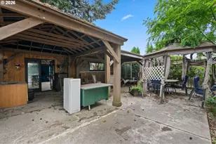 10140 SE Division St, Portland, OR 97266 - Photo 35