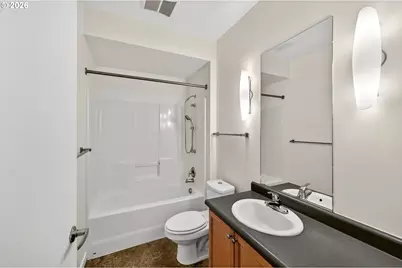 2525 N Killingsworth St #109, Portland, OR 97217 - Photo 9