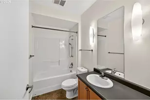 2525 N Killingsworth St, Portland, OR 97217 - Photo 9