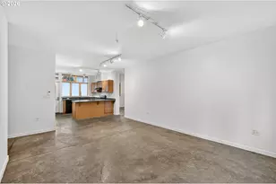 2525 N Killingsworth St, Portland, OR 97217 - Photo 39