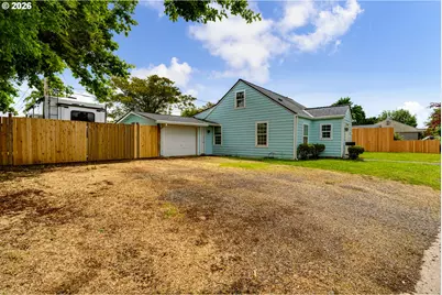 525 21st St, Springfield, OR 97477 - Photo 3