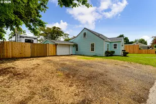 525 21st St, Springfield, OR 97477 - Photo 3