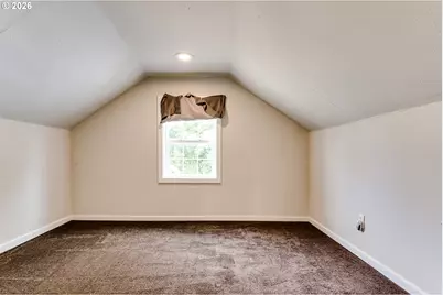 525 21st St, Springfield, OR 97477 - Photo 23