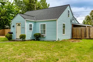 525 21st St, Springfield, OR 97477 - Photo 5