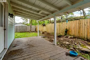 525 21st St, Springfield, OR 97477 - Photo 33