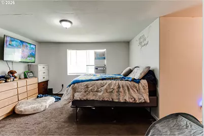 525 21st St, Springfield, OR 97477 - Photo 15