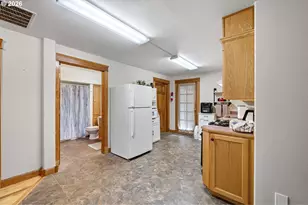 35676 Oak View Dr, Brownsville, OR 97327 - Photo 27