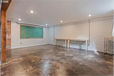 12260 SW Butner Rd, Portland, OR 97225 - Photo 39