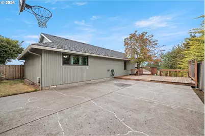 2111 Club House Dr, West Linn, OR 97068 - Photo 39