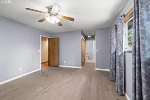 2111 Club House Dr, West Linn, OR 97068 - Photo 25
