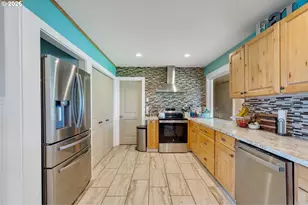 7310 Trask River Rd, Tillamook, OR 97141 - Photo 9