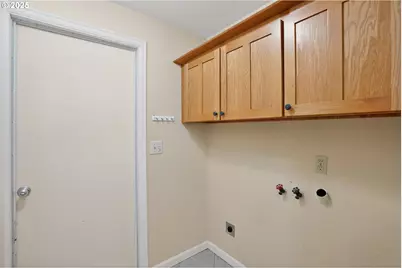 4795 NW Kahneeta Dr, Portland, OR 97229 - Photo 29