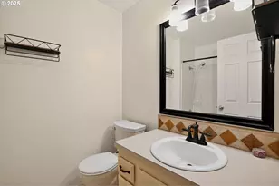 4795 NW Kahneeta Dr, Portland, OR 97229 - Photo 27