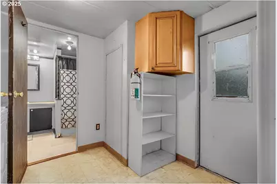 4882 NE Lancaster Dr #127, Salem, OR 97305 - Photo 27